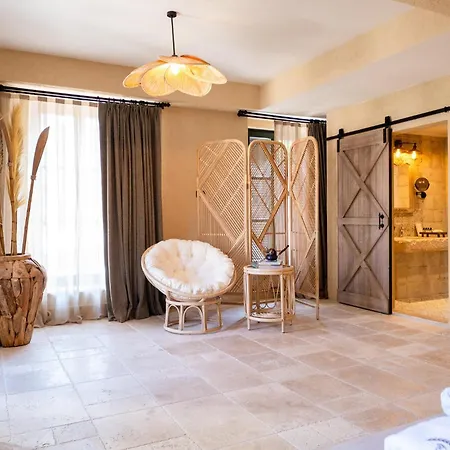 Bıada Otellerı Otel
