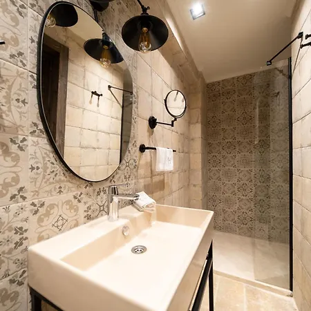 Otel Bıada Otellerı