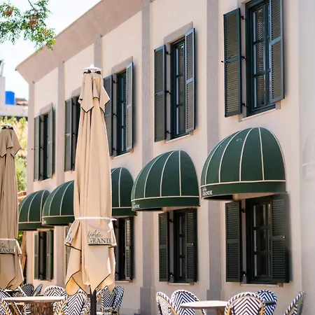 Bıada Otellerı Otel *